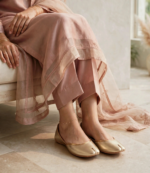 Ladies gold khussa with blush pink shalwar kameez and anklet
